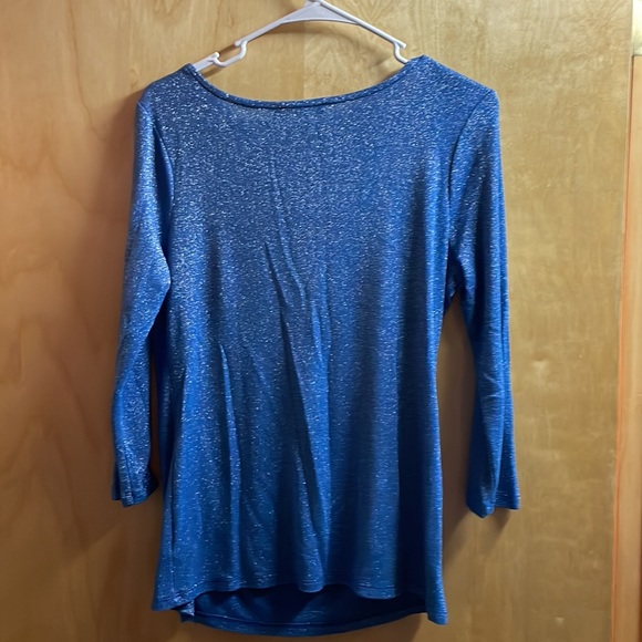 💕5/25 closet clean out💕 The Limited sparkle blue top - Picture 2 of 3